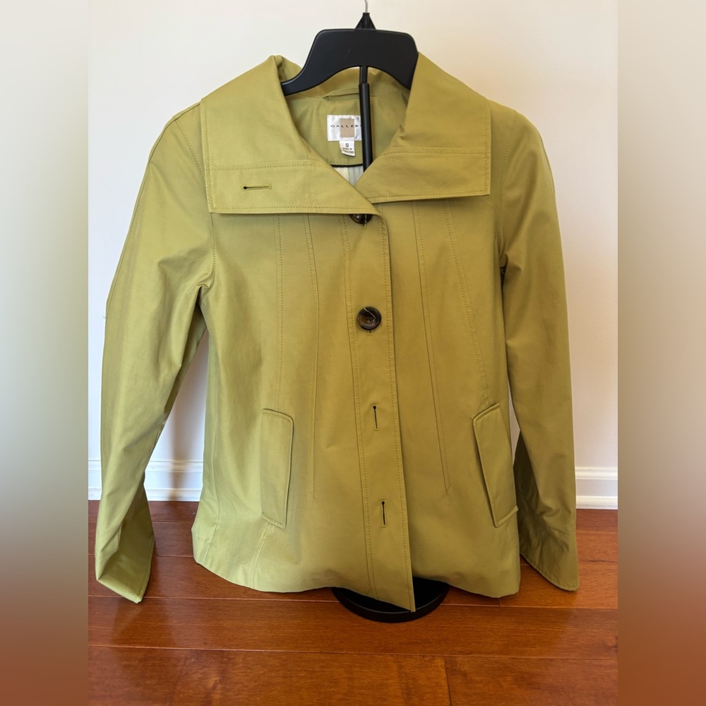 Gallery Women's Coat‎ Small Lightweight Jacket